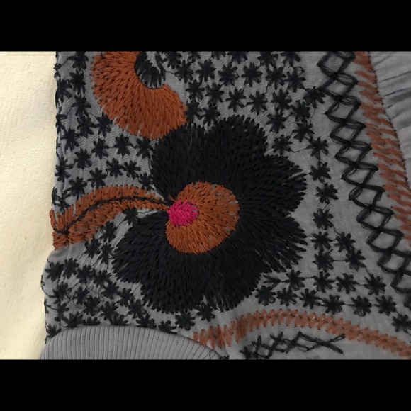 BNWT Free People Blouse/Shawl - Picture 6 of 9